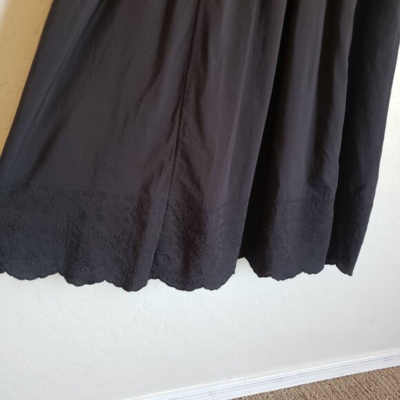 Old Navy Smocked Plunge V-Neck Eyelet Maxi Dress Black Size XL Peasant Cottage - Picture 5 of 13